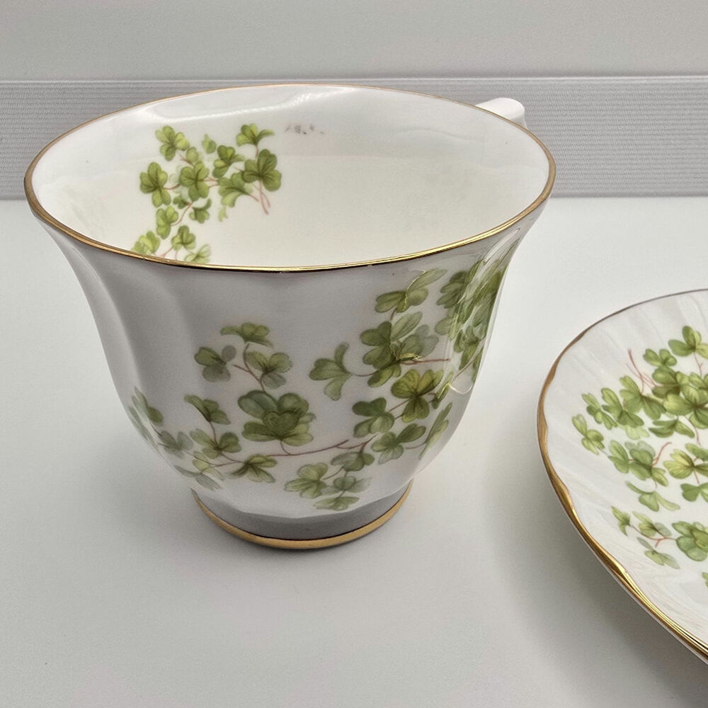Vintage Crown Trent fine Bone China England Cup and Saucer clover design - Picture 3 of 9